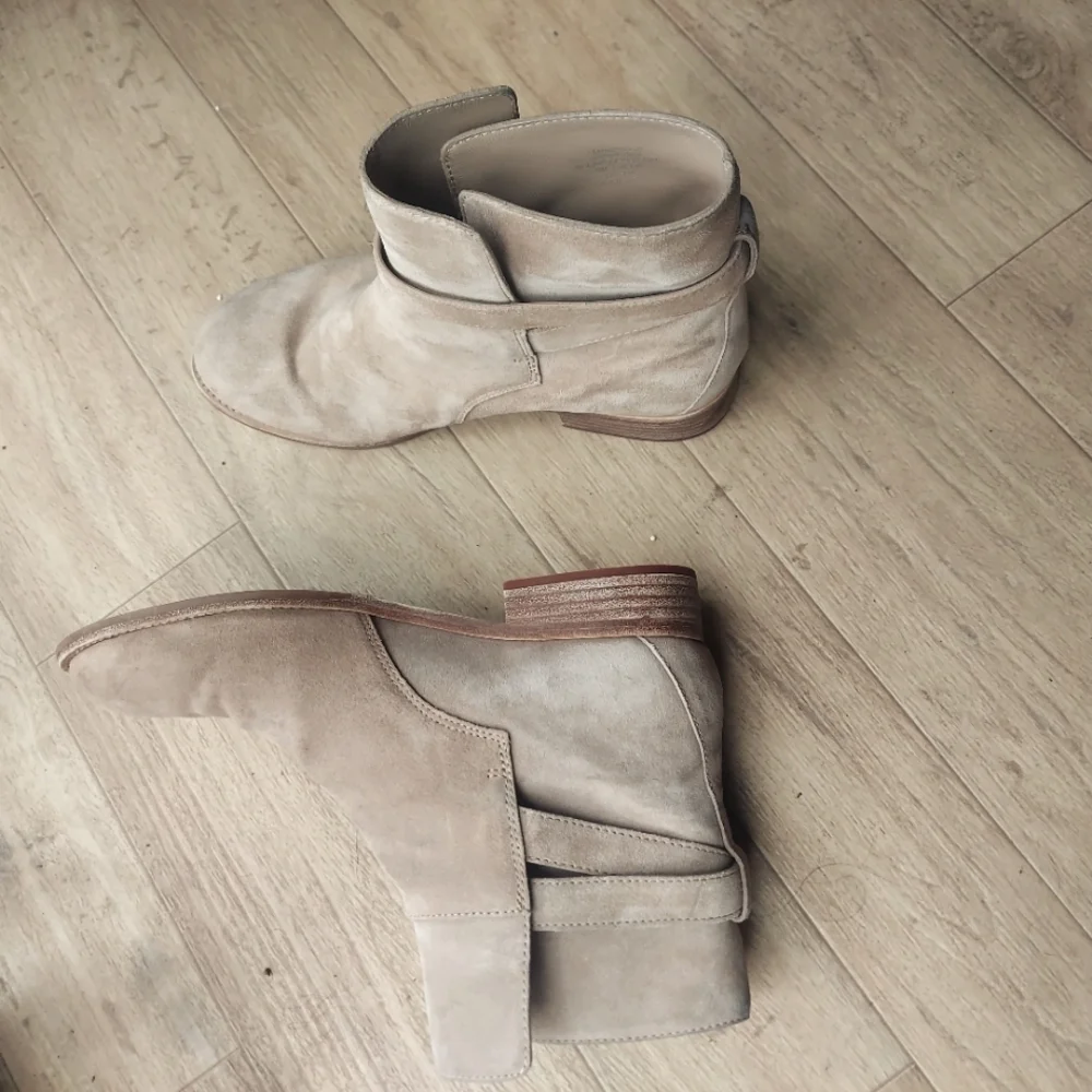 10m Tory Burch Brooke Ankle Bootie Beige Suede Moto Boots Womens‎